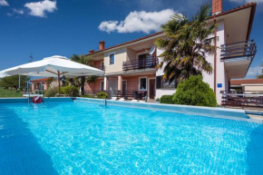 Family friendly apartments with a swimming pool Cepic, Central Istria - Sredisnja Istra - 11636